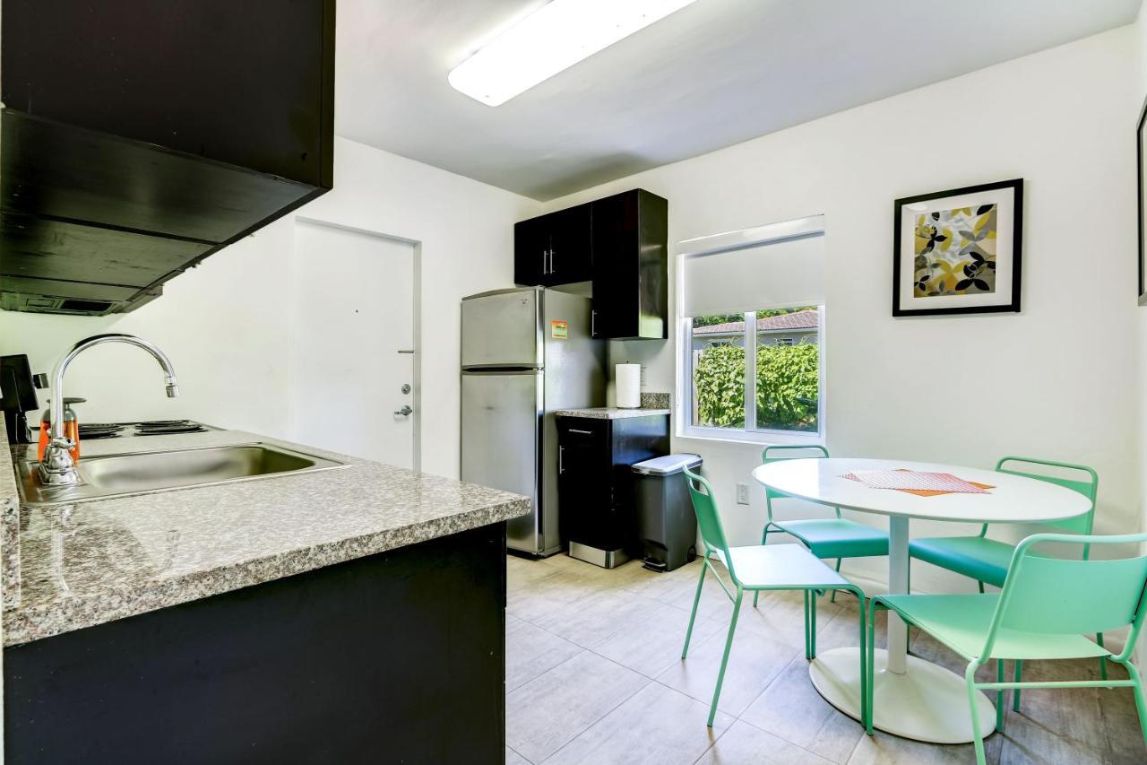Cottages El Portal Miami Bagian luar foto